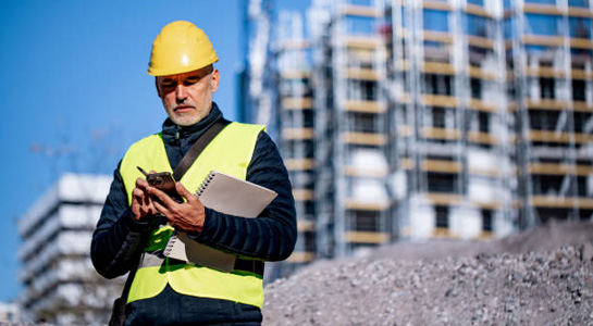 establishing deadlines and expectations with contractors